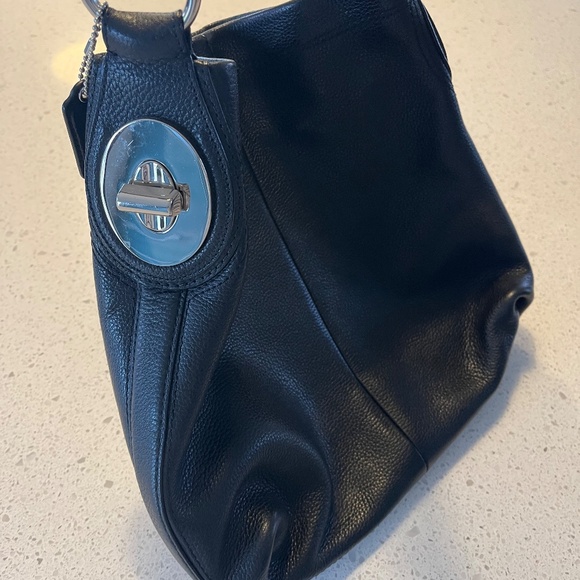 Coach Penelope Slouch Bucket Bag - Picture 2 of 3